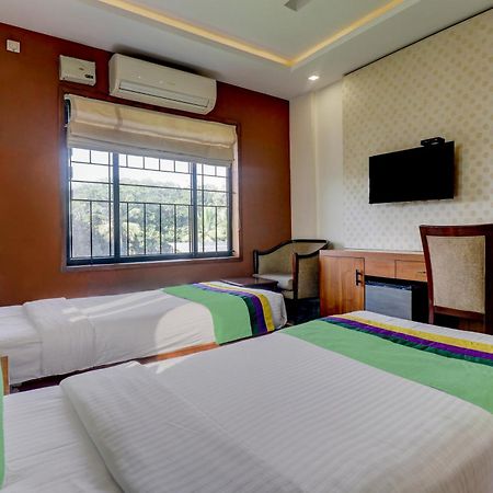 Itsy By Treebo - Rotano Glitz Inn Kozhikode Extérieur photo