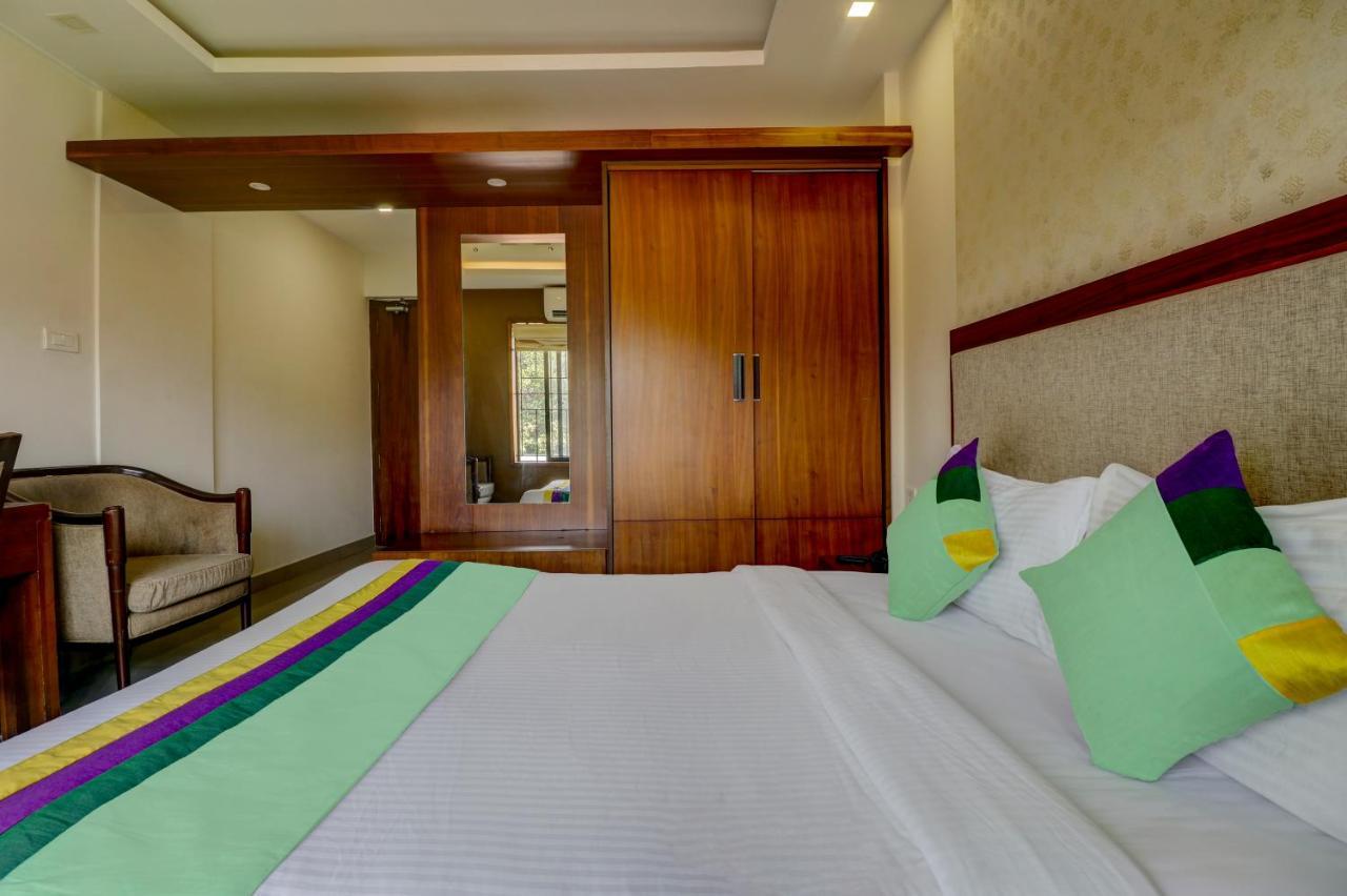 Itsy By Treebo - Rotano Glitz Inn Kozhikode Extérieur photo