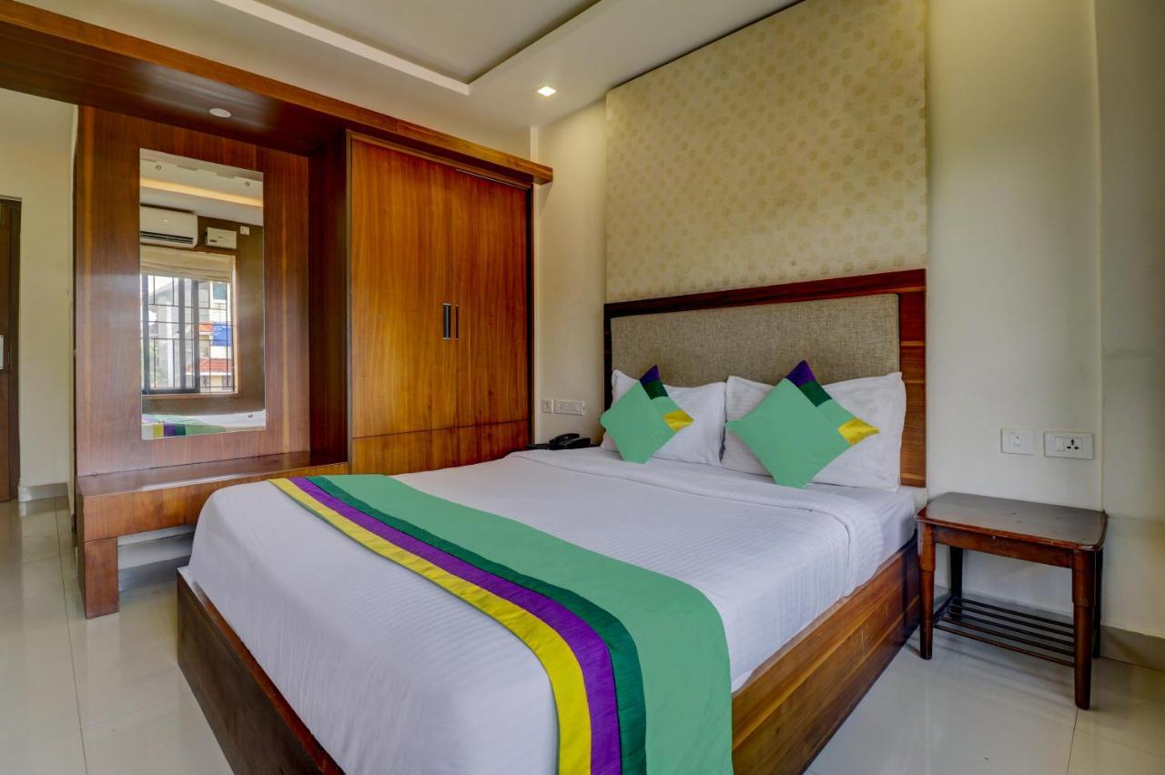 Itsy By Treebo - Rotano Glitz Inn Kozhikode Extérieur photo