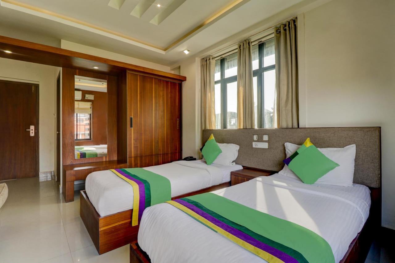 Itsy By Treebo - Rotano Glitz Inn Kozhikode Extérieur photo